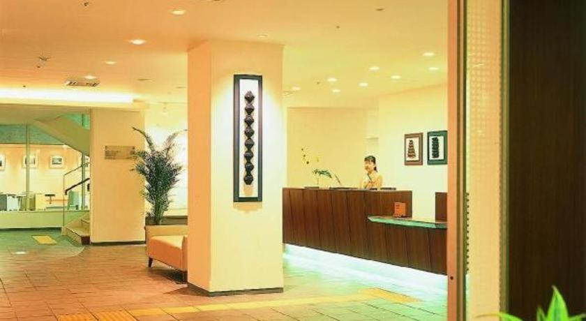 Ou Hotel Йонаго Екстериор снимка